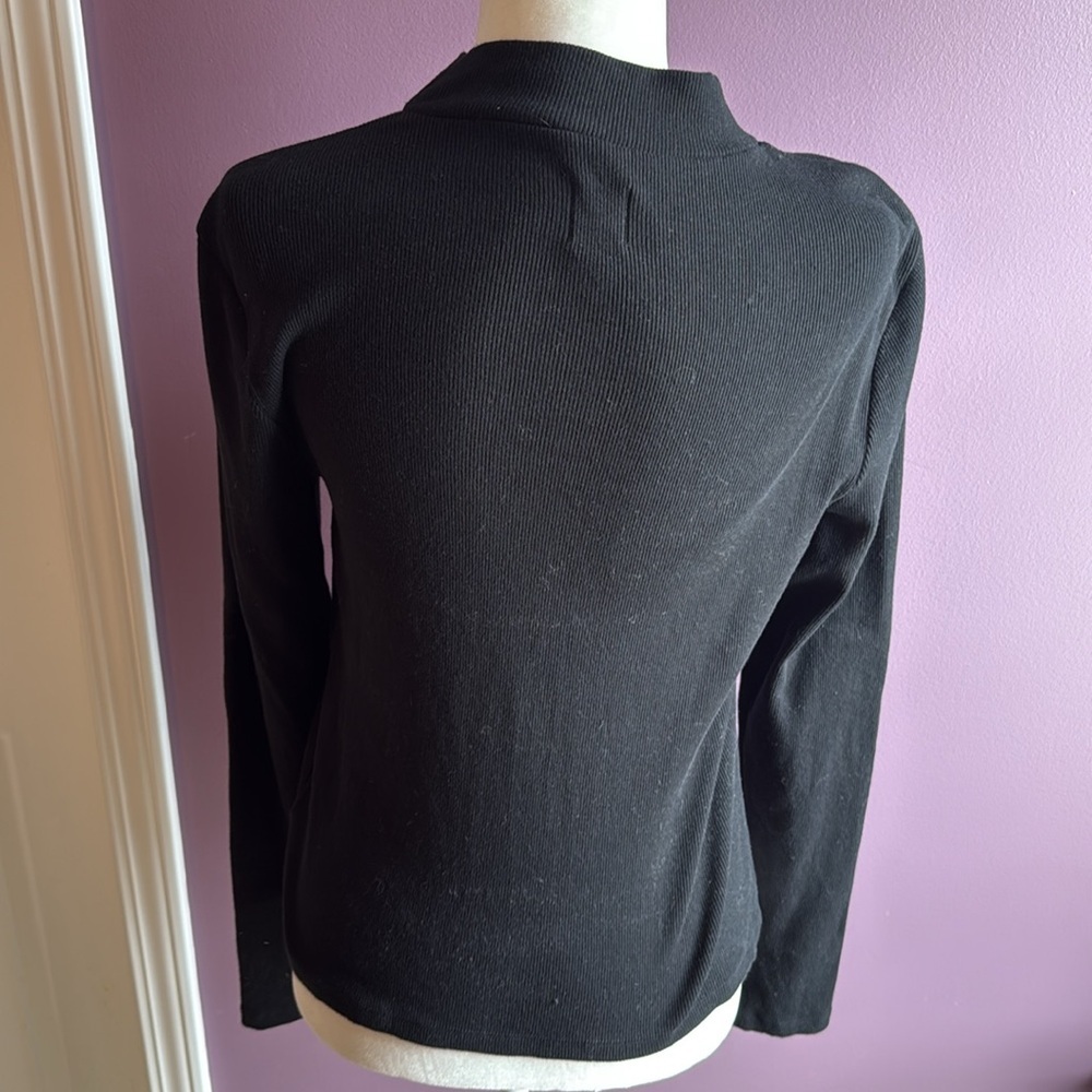 Gap GAP Black Cut Out Long Sleeve Top blouse Short size large - Picture 4 of 5